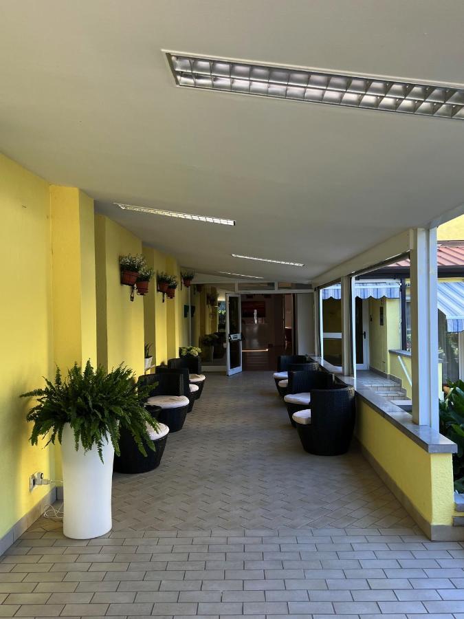 Hotel Ai Pini Grado Exterior foto